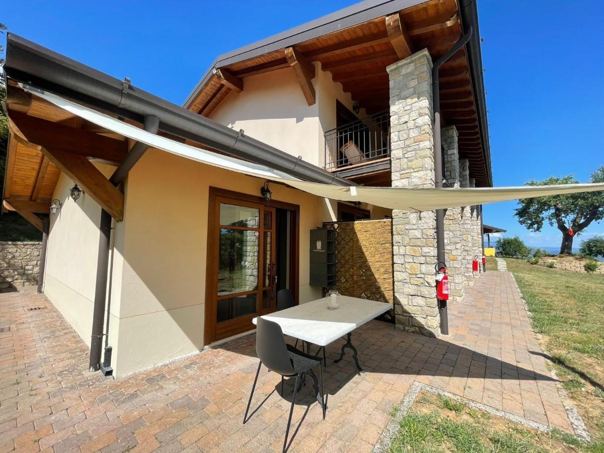 La Fiocchina - Magic Place - Apartments & Studios In Garda Lake - Countryside Farmhouse, Inside The Middle Of The Lake サロ エクステリア 写真