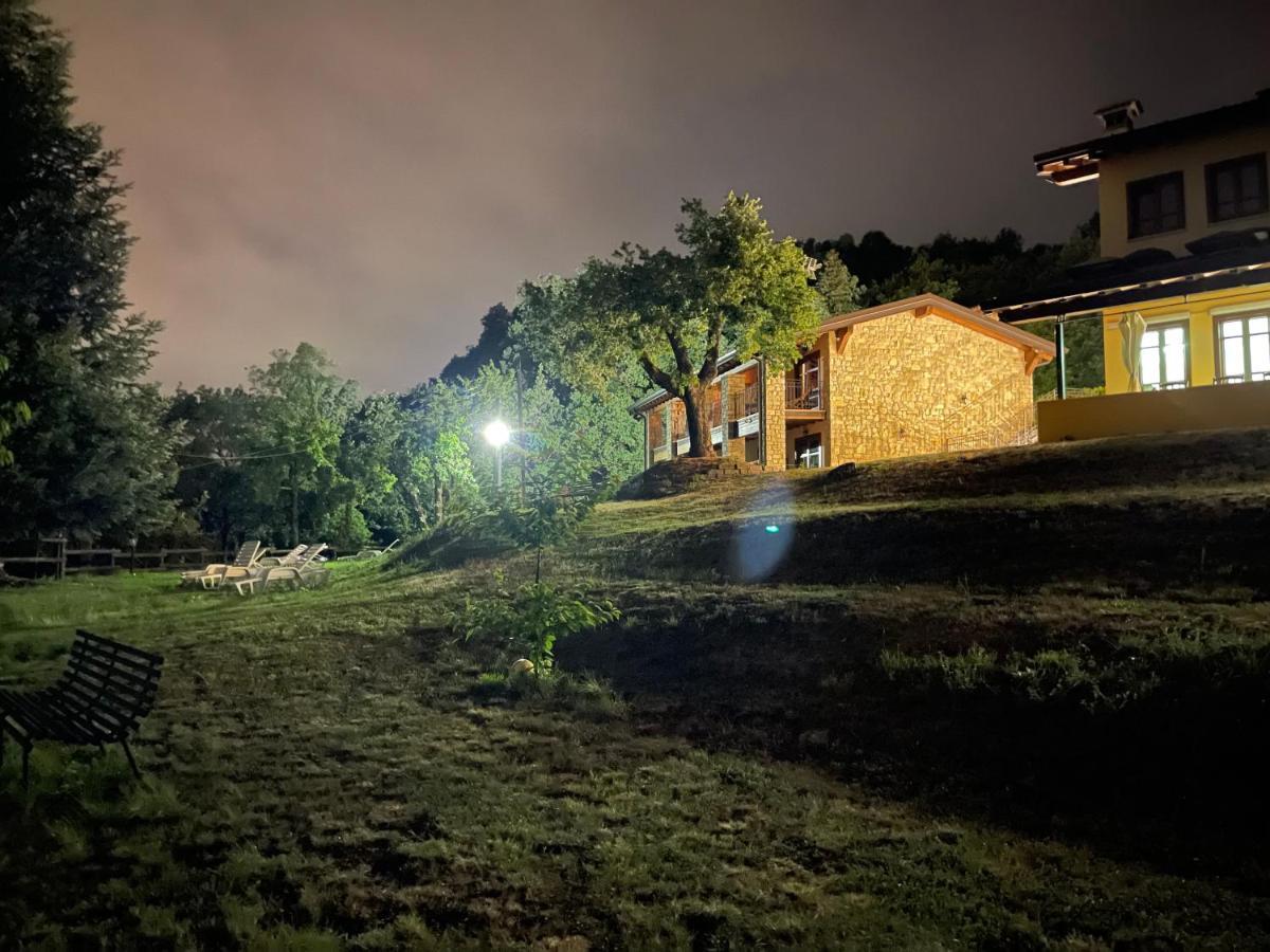 La Fiocchina - Magic Place - Apartments & Studios In Garda Lake - Countryside Farmhouse, Inside The Middle Of The Lake サロ エクステリア 写真
